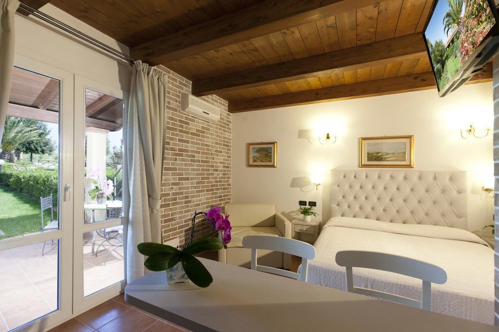 Aparthotel Fattoria Maremmana Marina di Grosseto Zewnętrze zdjęcie
